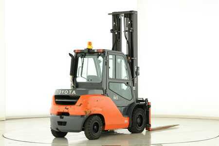 Dieseltrukki 2019  Toyota 40-8-FD-50-N (2)