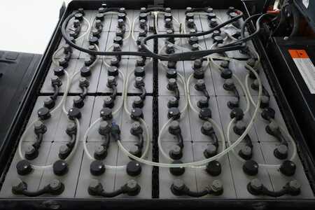 Carrelli elettrici 4 ruote 2019  Toyota 8-FBMT-35 (3)