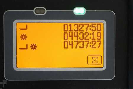 Elektro čtyřkolový VZV 2017  Toyota 8-FBMT-35 (5)