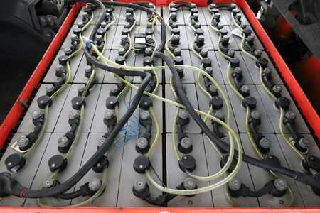 Carrelli elettrici 4 ruote 2017  Linde E-25-L-01 (387) (3)