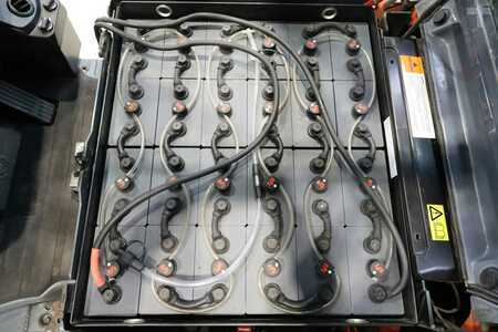 Carrelli elettrici 4 ruote 2021  Toyota 8-FBM-16-T (3)