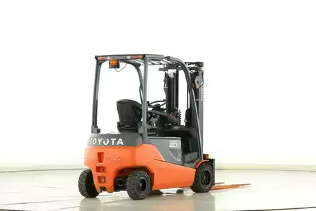 Elektrisk- 4 hjul 2010  Toyota 8-FBMT-20 (2)