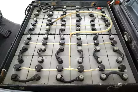 Elektrisk- 4 hjul 2010  Toyota 8-FBMT-20 (3)