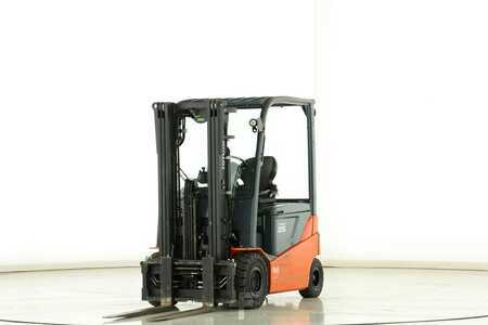 Eléctrico - 4 rodas 2017  Toyota 8-FBMKT-25 (1)