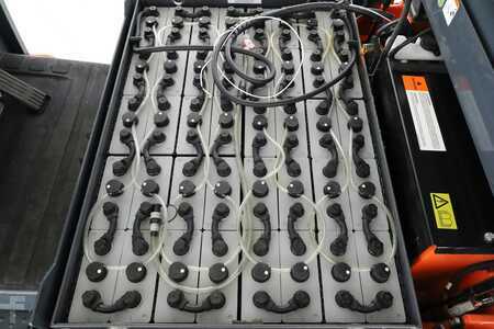 Eléctrico - 4 rodas 2017  Toyota 8-FBMKT-25 (3)