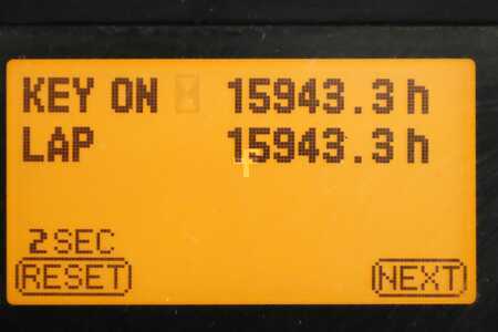 4-wiel elektrische heftrucks 2009  Toyota 8-FBMT-18 (4)