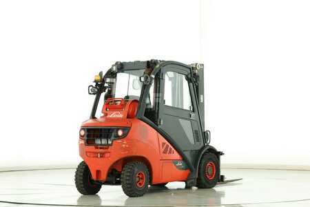 Nestekaasutrukki 2016  Linde H-35-T-02 (393) (2)