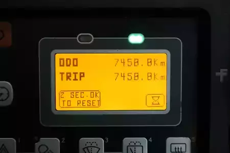 Eléctrico - 4 rodas 2017  Toyota 8-FBMT-25 (6)
