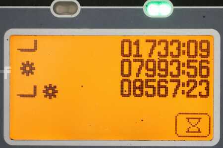 Carrelli elettrici 4 ruote 2015  Toyota 8-FBMT-50 (5)