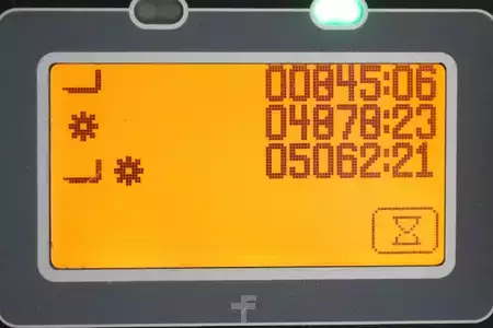 Sähkö - 4 pyör 2017  Toyota 8-FBMT-30 (5)