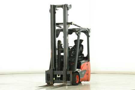 Eléctrica de 3 ruedas 2015  Linde E-12-02 (386) (1)