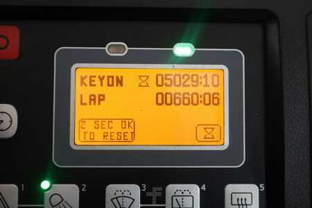 Elektromos 4 kerekű 2015  Toyota 8-FBMT-35 (4)