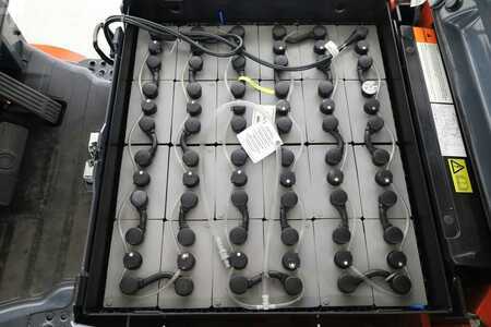 El truck - 3 hjulet 2019  Toyota 8-FBE-20-T (3)