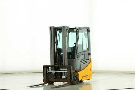 Sähkö - 4 pyör 2020  Jungheinrich EFG-216-K (1)