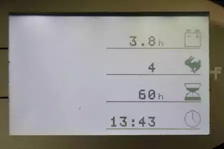 Elektromos 3 kerekű 2022  Still RX-50-10 (4)