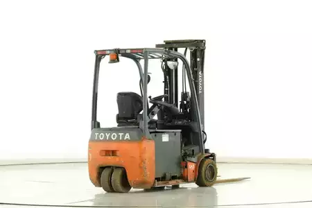 Chariots électriques à 3 roues 2019  Toyota 8-FBE-20-T (2)