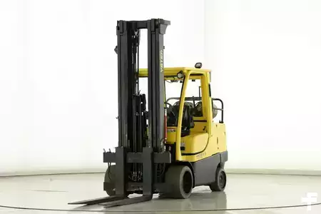 LPG Forklifts 2017  Hyster S-5.5-FT (1)