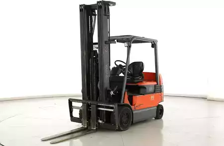 Electric - 4 wheels 2009  Toyota 7-FBMF-35 (5)