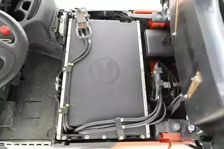 Elektro tříkolové VZV 2021  Linde E-16-C-02 (386) (3)
