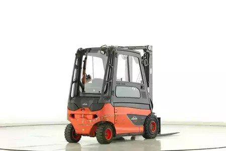 Elektro čtyřkolový VZV 2020  Linde E-25-L-01 (387) (2)