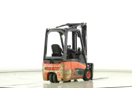 Elektromos 3 kerekű 2016  Linde E-16-C-02 (386) (2)