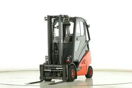 Diesel truck 2019  Linde H-30-D-02 (393) (1)