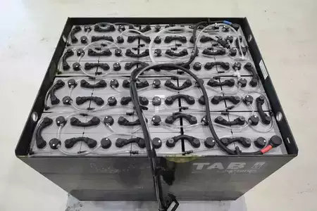 Elektromos 4 kerekű 2019  Still RX-60-35 (3)