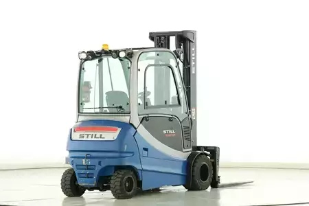 Elektromos 4 kerekű 2019  Still RX-60-35 (2)