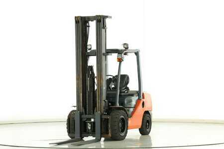 Carrelli elevatori diesel 2018  Toyota 02-8-FDJF-35 (1)