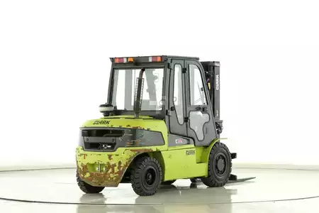 Carretilla elevadora diésel 2022  Clark C-50-SD (2)