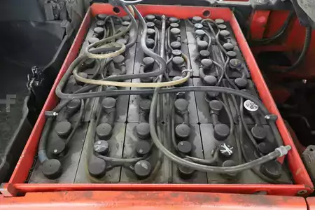 Elektro čtyřkolový VZV 2014  Linde E-16-PH-01 (386) (3)