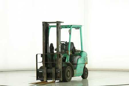 Treibgasstapler 2014  Mitsubishi FG-25-NT (1)