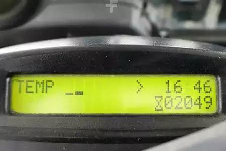 Carretilla elevadora GLP 2021  Yale GLP-30-VXE-2695 (4)