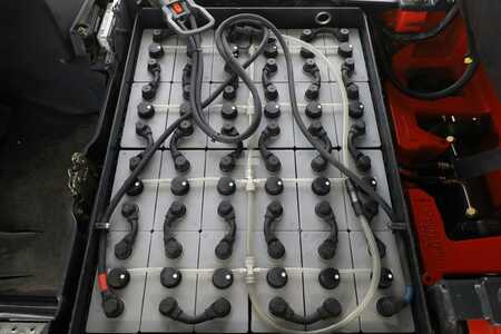 Carrelli elettrici 4 ruote 2016  Linde E-18-PH-02 (386) (3)