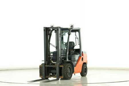 Dízel targoncák 2020  Toyota 52-8-FDF-30 (1)