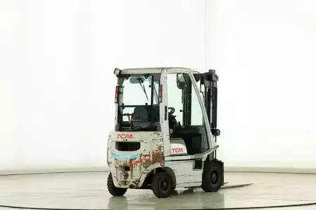 Carretilla elevadora GLP 2012  TCM FGE-15-E-1 (2)