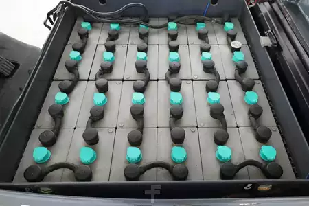 Elektro 4 Rad 2012  Toyota 8-FBMT-18 (3)