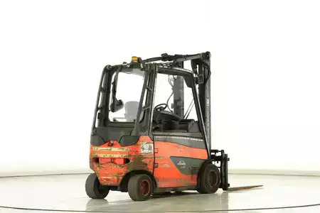 Electric - 4 wheels 2018  Linde E-30-HL-01-600 (387) (2)