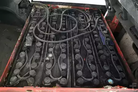 Electric - 4 wheels 2018  Linde E-30-HL-01-600 (387) (3)
