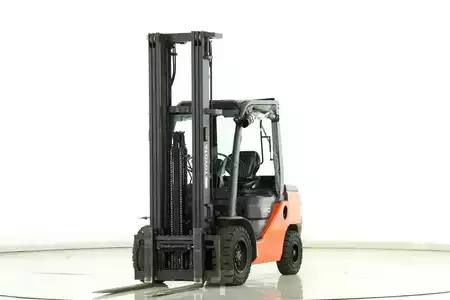 Dieseltrukki 2021  Toyota 52-8-FDF-30 (1)