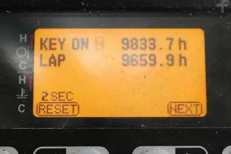 Dieseltrukki 2021  Toyota 52-8-FDF-30 (4)