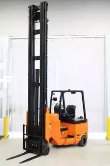 Chariots pour allées étroites 2020  Bendi B-420-HL (1)