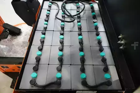 Carretilla pasillo estrecho 2020  Bendi B-420-HL (4)