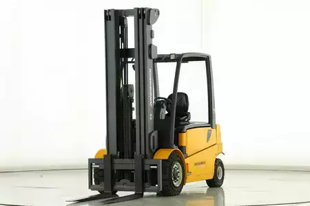 Elektrisk- 4 hjul 2013  Jungheinrich EFG-545 (1)