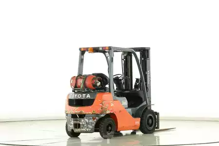 Treibgasstapler 2019  Toyota 02-8-FGF-25 (2)