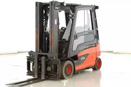 Elektryczne 4-kołowe 2016  Linde E-30-L-01 (387) (5)