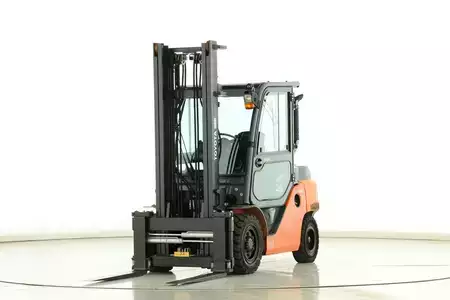 Dieseltruck 2014  Toyota 40-8-FD-40-N (1)