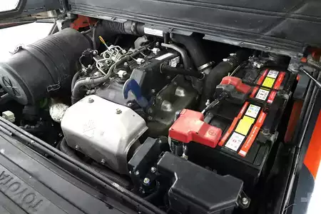 Dieseltruck 2014  Toyota 40-8-FD-40-N (3)