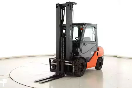 Empilhador diesel 2014  Toyota 02-8-FDJF-35 (6)