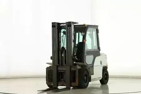 Diesel gaffeltruck 2016  Unicarriers DG-1-F-4-A-50-Q (1)
